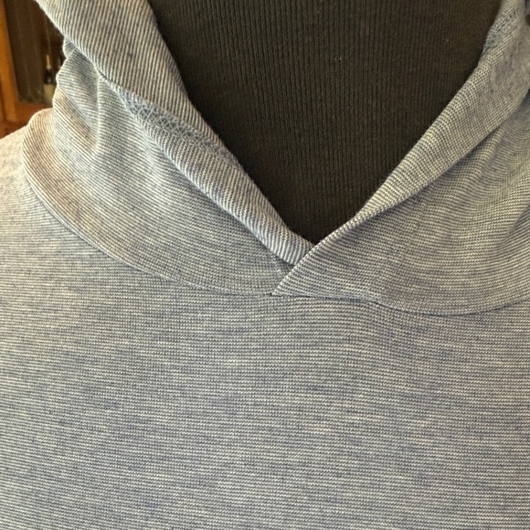 Vineyard Vines Light Blue Hooded Sweatshirt - Picture 3 of 4